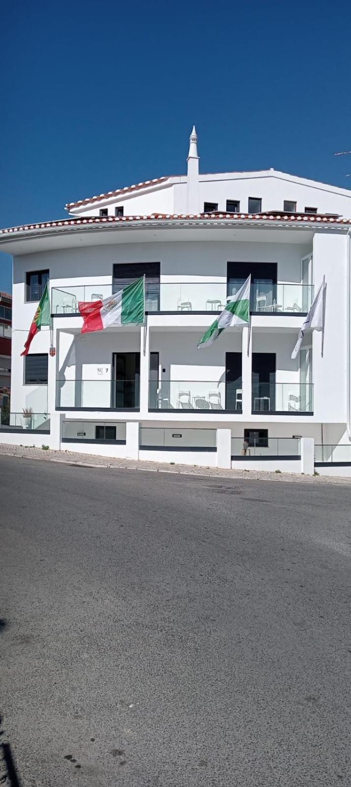 HostelccPortimão Buitenkant foto