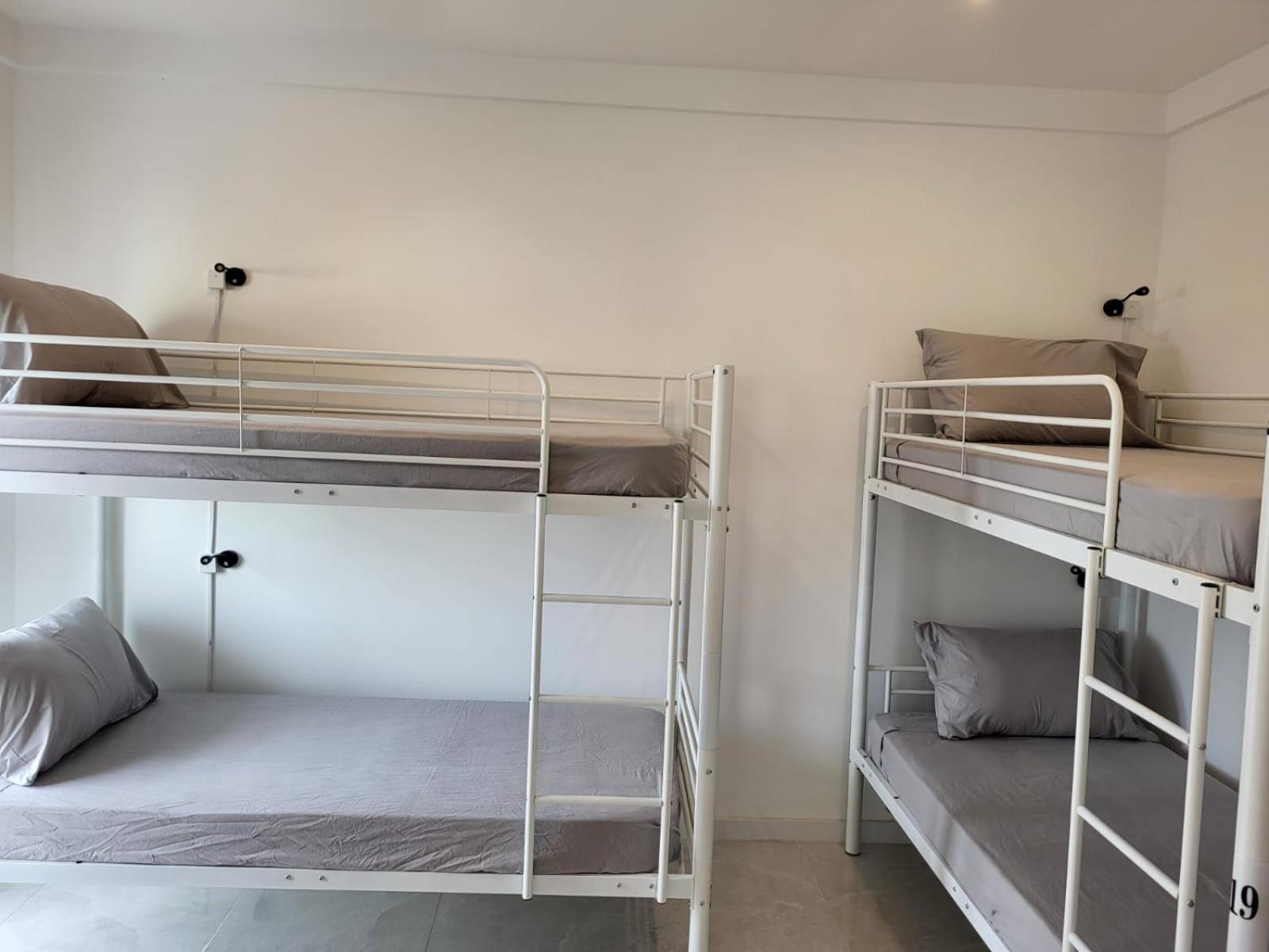HostelccPortimão Buitenkant foto